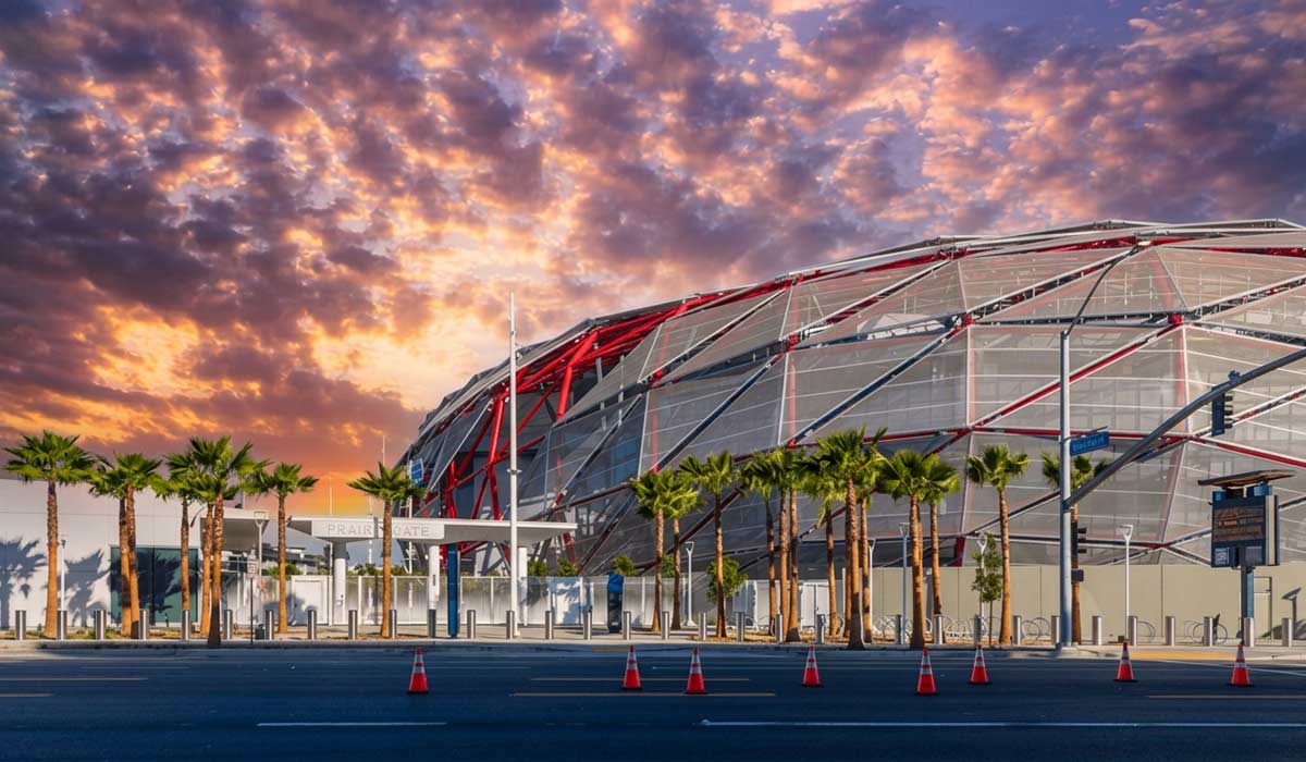 Intuit Dome in Inglewood hosting NBA games, concerts, and major live entertainment events